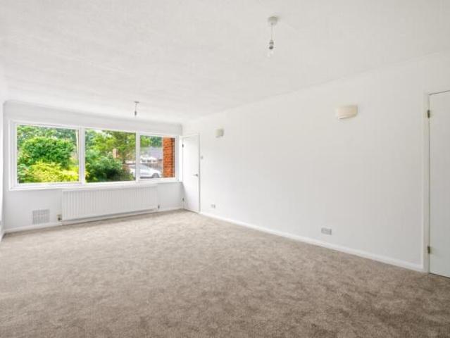 Bungalow for sale in Five Acres, Hertfordshire