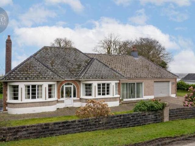 House for sale in Hart, Hampshire
