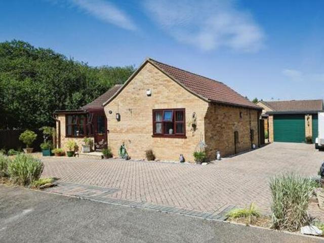 House for sale in Hunstanton, Brookville