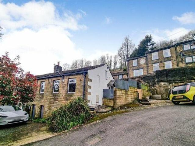 House for sale in Keighley, West Yorkshire