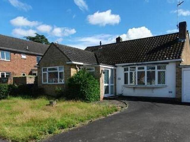 House for sale in Green Close, Warwickshire