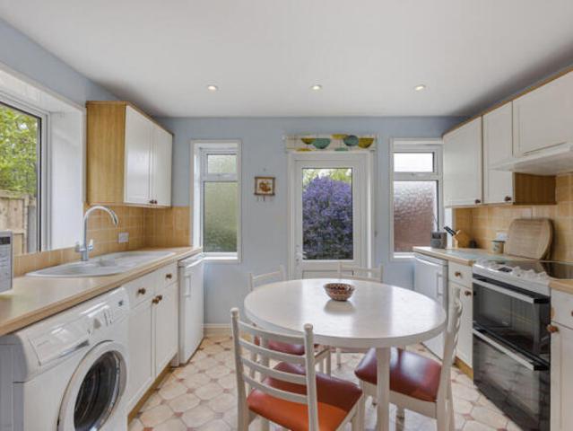 Bungalow for sale in The Slade, Oxfordshire