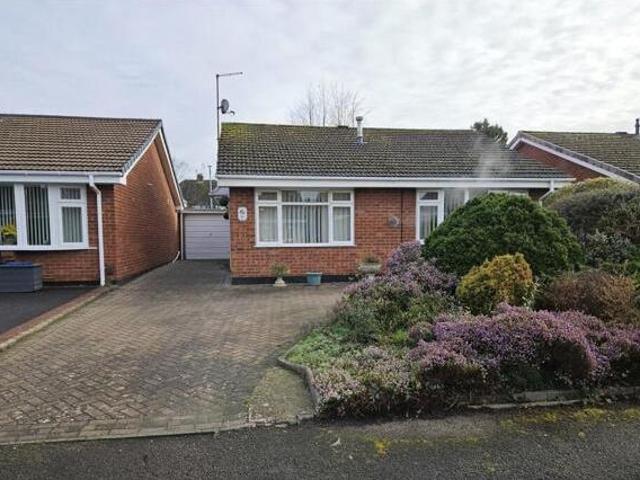 House for sale in Foxholes, Rushock