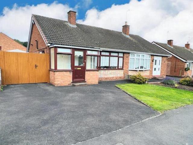 House for sale in Bromley, Dudley