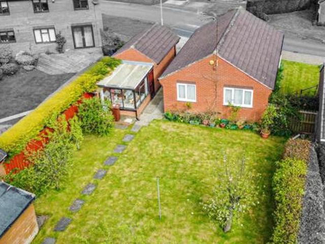 House for sale in Roundhay, West Yorkshire