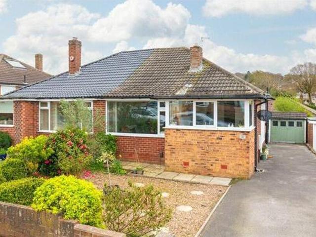 House for sale in Cookridge, West Yorkshire