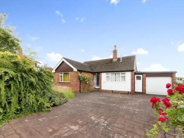 House for sale in Kingsley Moor, Staffordshire