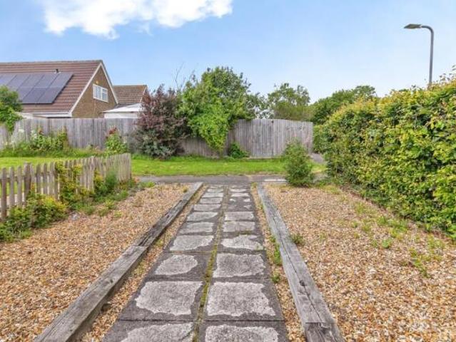 Bungalow for sale in Newport Pagnell