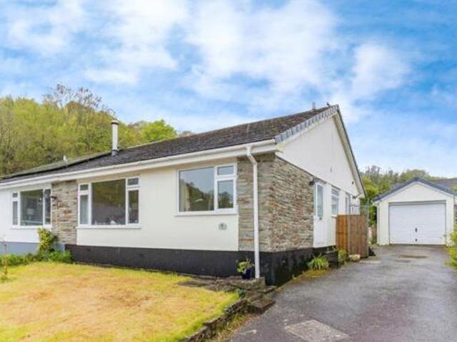 House for sale in Weir Quay, Devon