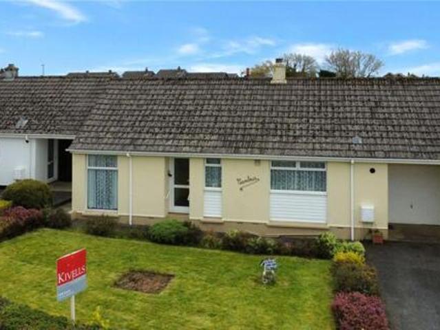 House for sale in Lamellion, Cornwall