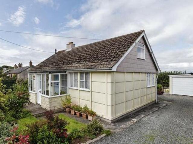 House for sale in Lamellion, Cornwall