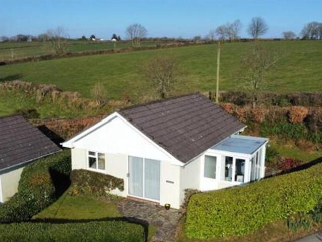 House for sale in Lamellion, Cornwall