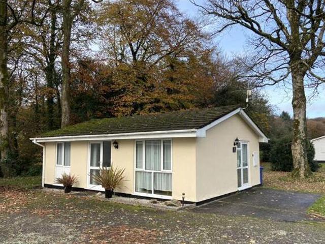 House for sale in Lamellion, Cornwall