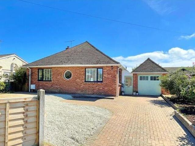 House for sale in Littlehampton, Arun