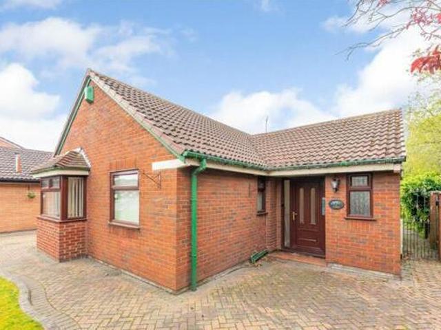 House for sale in Calderstones