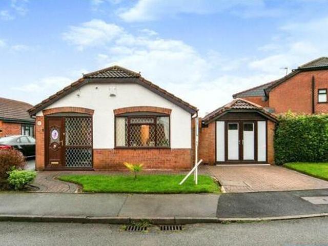 House for sale in Calderstones