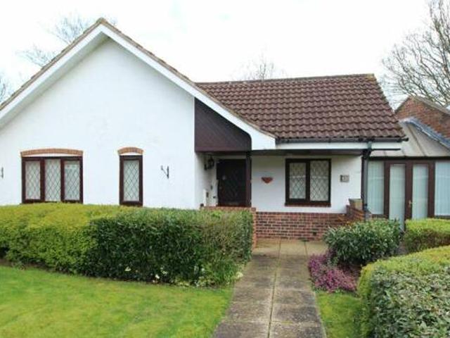 House for sale in Stanford On Avon, Leicestershire