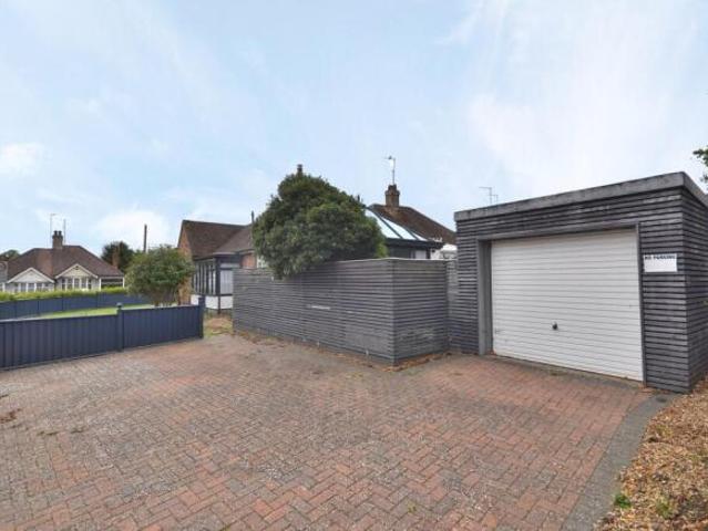 Bungalow for sale in Northampton, Northamptonshire