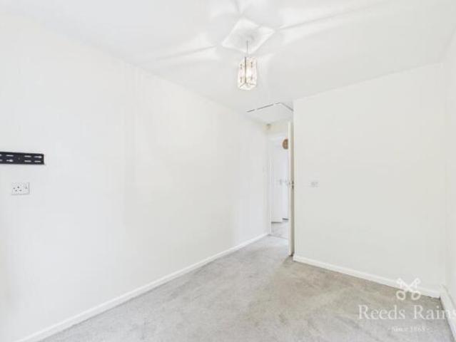 Bungalow for sale in Graveleythorpe, Leeds