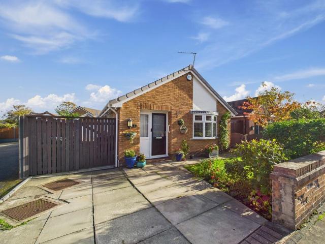 Bungalow for sale in Woolton, Calderstones
