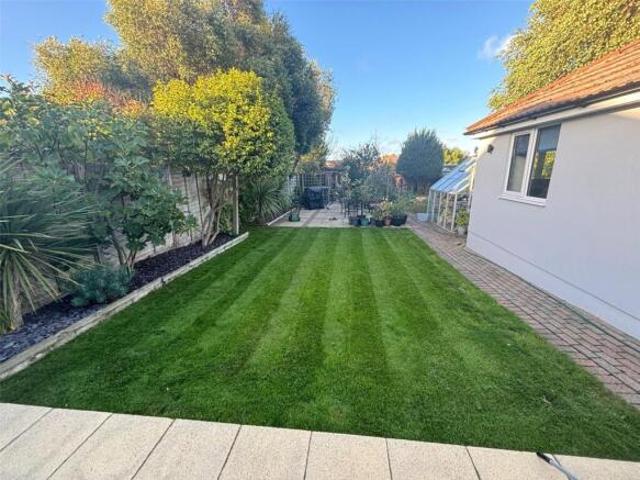 Bungalow for sale