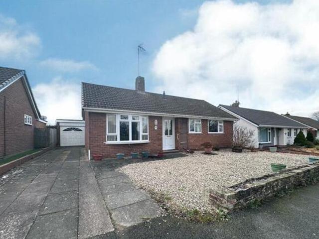 House for sale in Mold