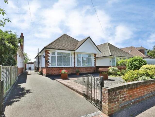 Bungalow for sale