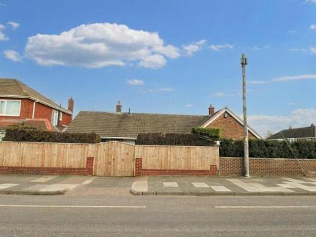 House for sale in Butterton, Staffordshire