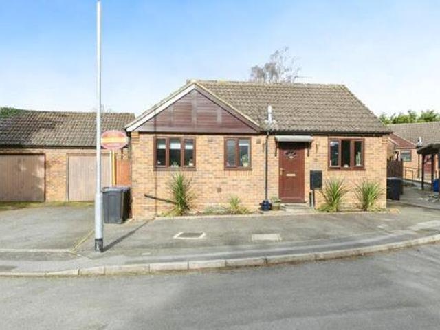 House for sale in Northampton, Northamptonshire