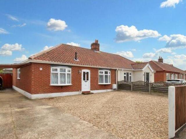 House for sale in East Bank, Norfolk