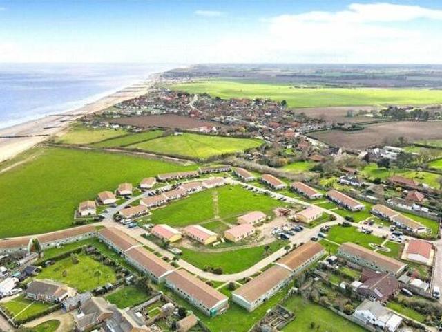House for sale in New Catton, East Bank