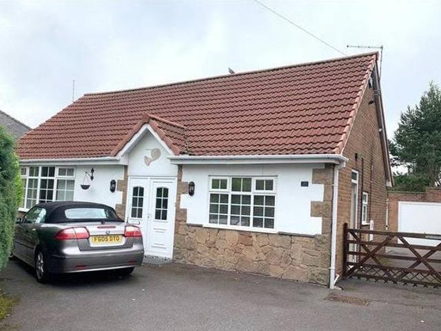 House for sale in Froggatt, East Midlands