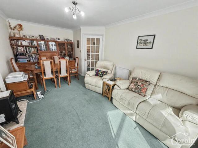 Bungalow for sale in Bournemouth