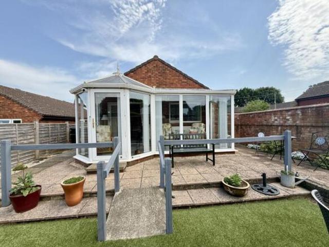 Bungalow for sale in Watergate, Devon