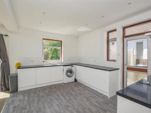 Bungalow for sale in Pilgrims' Hatch, Navestock Side