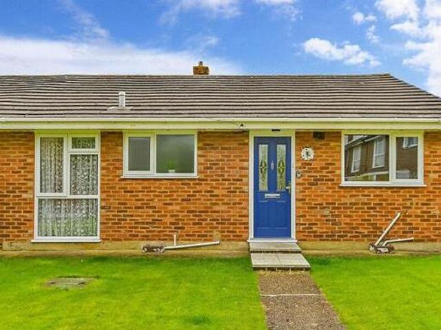House for sale in Brompton, Gillingham