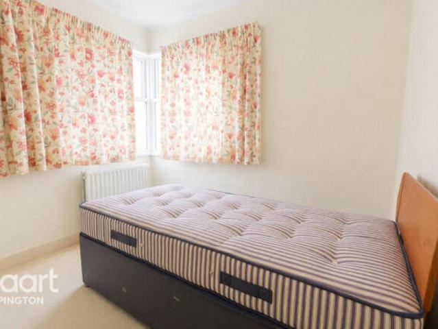 Bungalow for sale in Orpington, Greater London