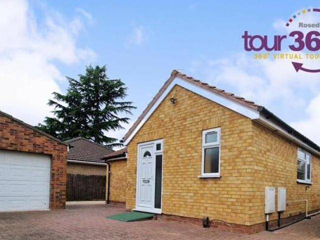 House for sale in Hampton Green, Cambridgeshire