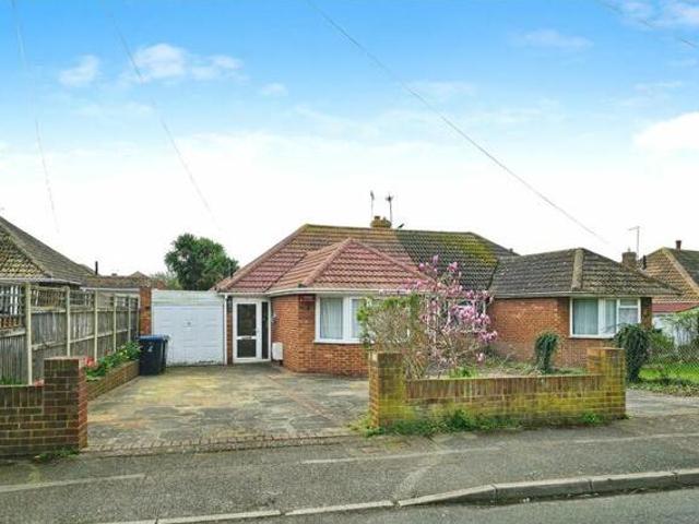 House for sale in West Dumpton, Acol