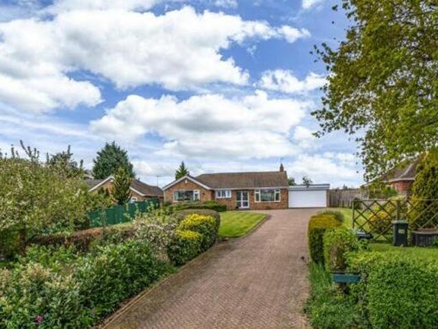 House for sale in Alderminster, Warwickshire