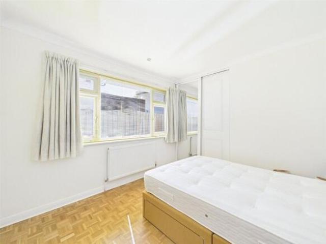Bungalow for sale