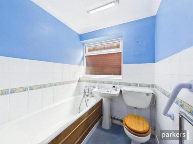 Bungalow for sale in Kintbury, West Berkshire