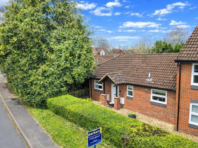 Bungalow for sale in Sulham, West Berkshire