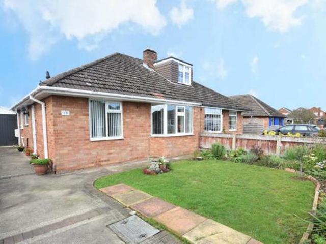 House for sale in Grimsby, North East Lincolnshire