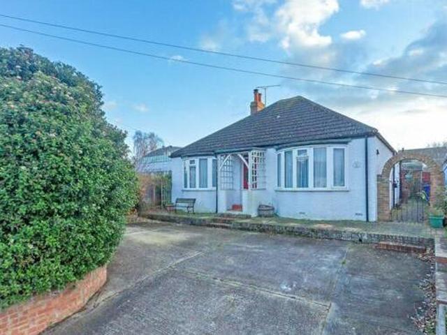 House for sale in Oad Street, Kent