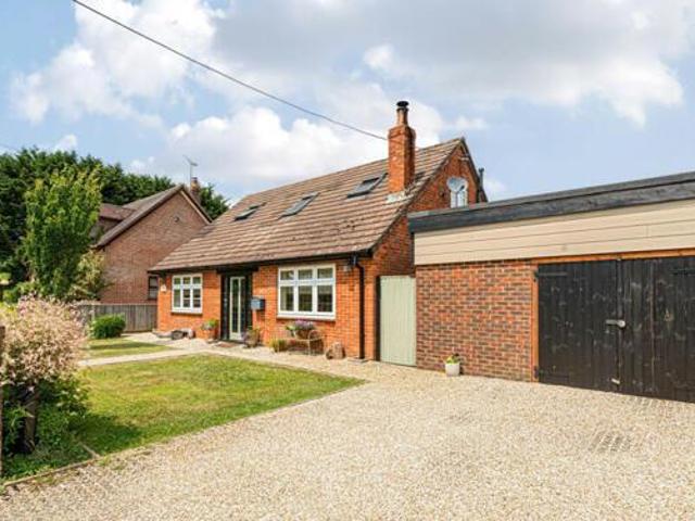 House for sale in Barton Stacey, Hampshire