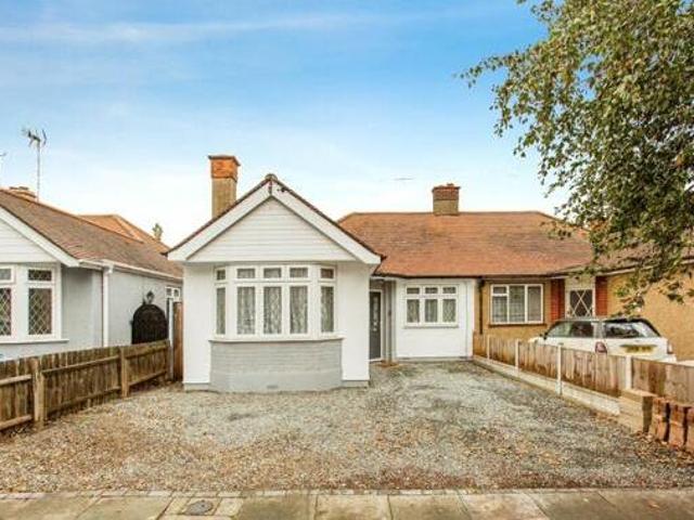 House for sale in Alton Barnes