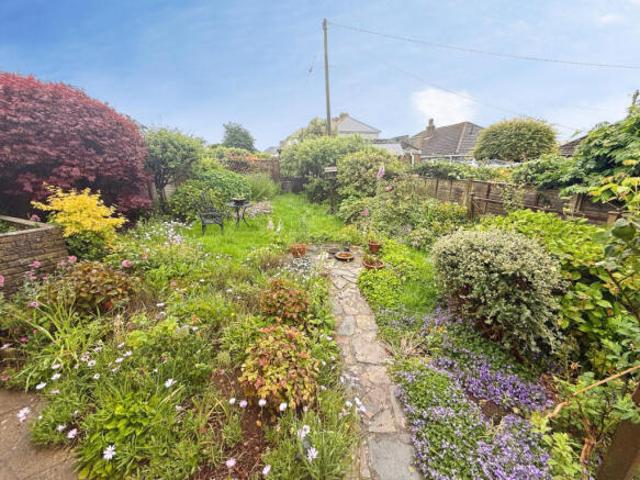 Bungalow for sale in Mount Wise