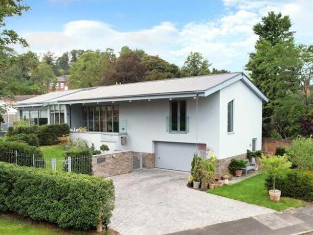House for sale in Stourbridge, West Midlands