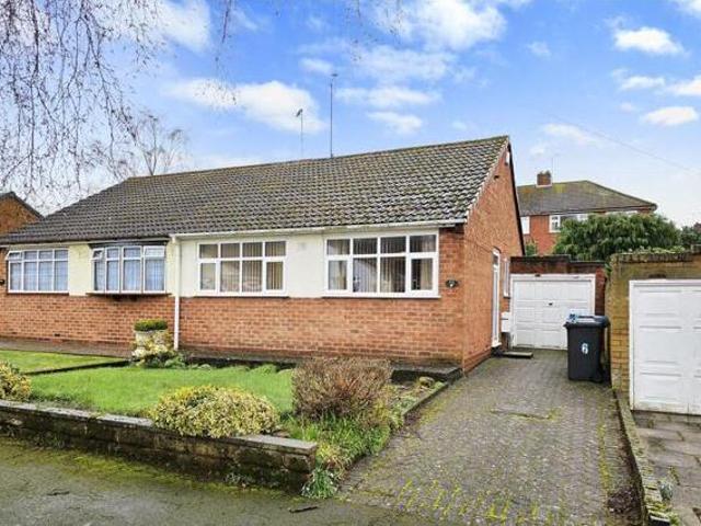 House for sale in Stourbridge, West Midlands